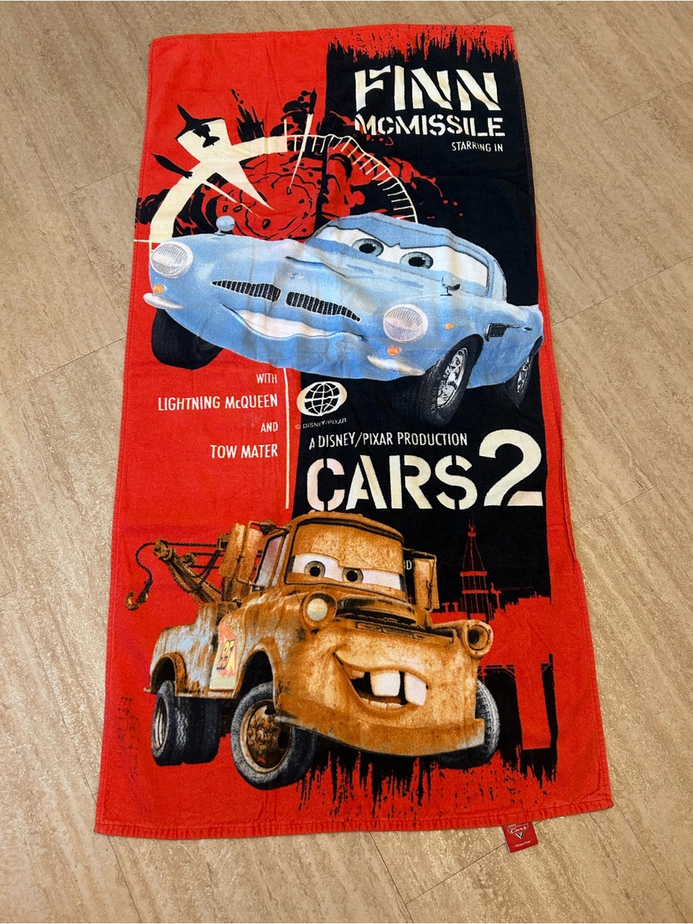 Disney Pixar Cars 2 Red Beach Towel Fin Mcmissle And Tow Matter
